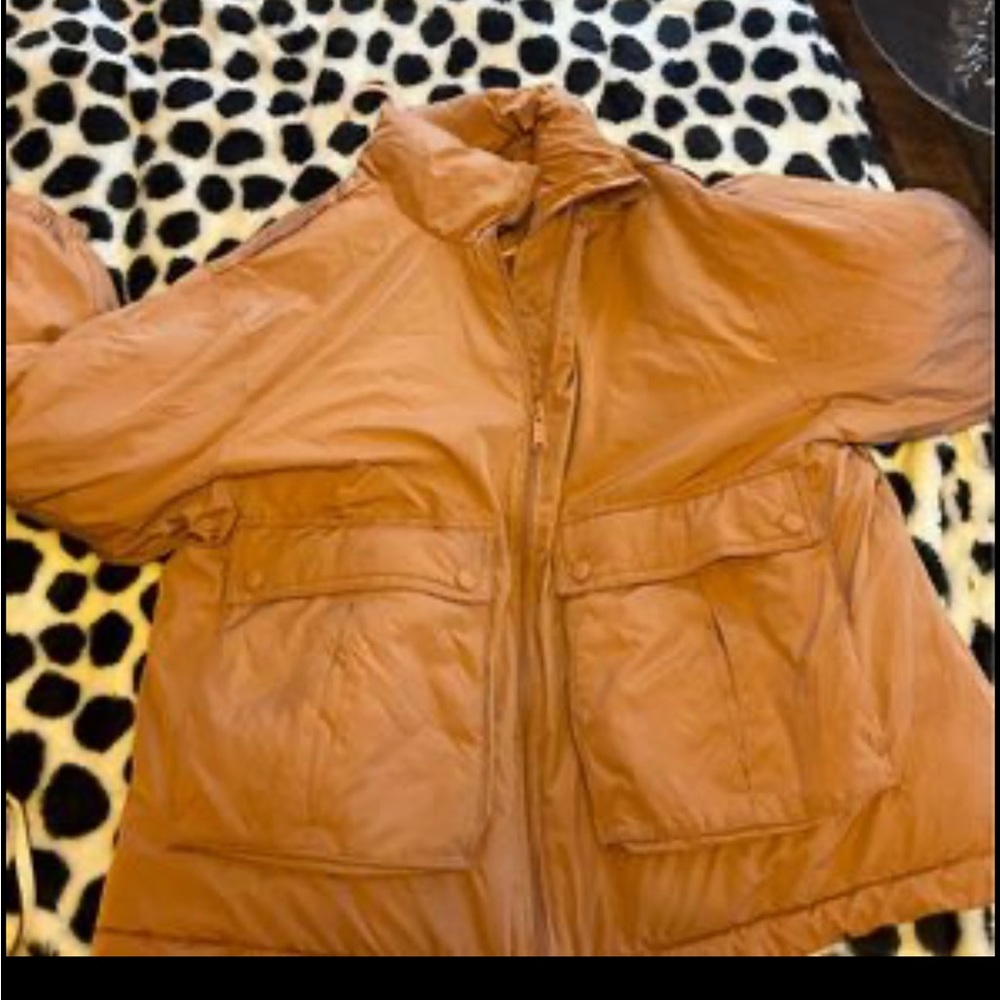 Medium free people jacket worn once got a new jacket and don’t wear this one
